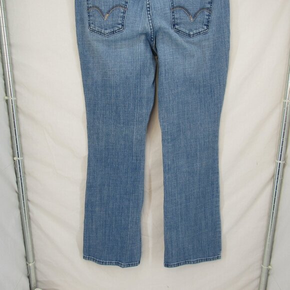 Levi's Red Tab Boot Cut Mid Rise Medium Wash Women's Emb Pockets Jeans Size 12M - Picture 5 of 11